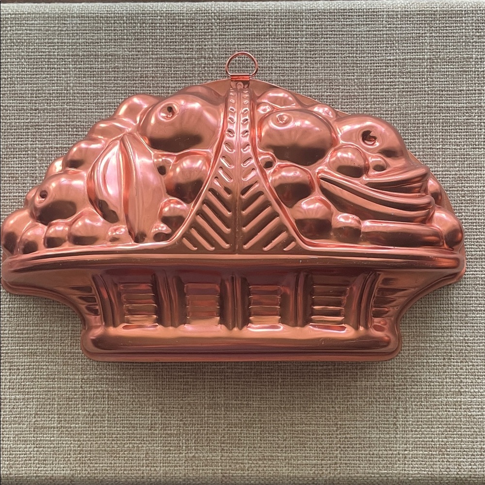 Vintage Fruit Basket Copper Jello Mold; 3 1/2 Cup by Mirro; Made in USA